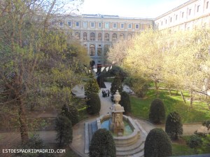 O charmoso jardim do Reino Sofía